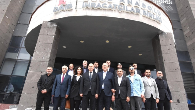 Doğu Anadolu İhracatçılar Birliği'nde görev dağılımı tamamlandı.