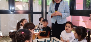 Şahin, "şehrim okulum" projesi kapsamında velilerle buluştu