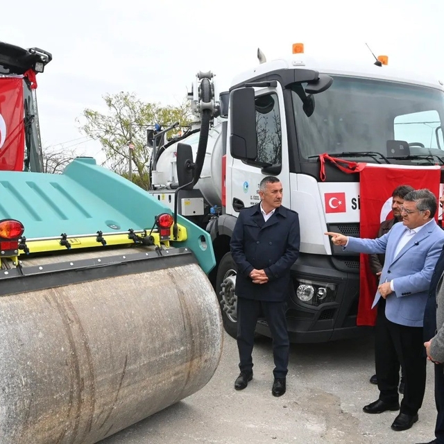 Sinop'a 22,1 milyonluk iş makinesi takviyesi