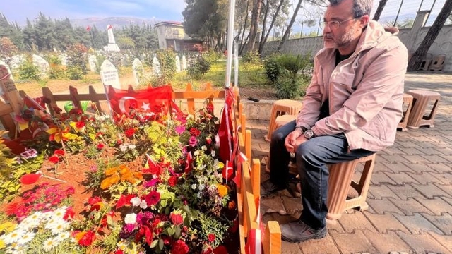 Okul saldırısında hayatını kaybeden Belinay'ın babası konuştu
"Belinay cennette açan peygamber çiçeği, ismi cennette açtı. Peygamberimizin çiçeği oldu"