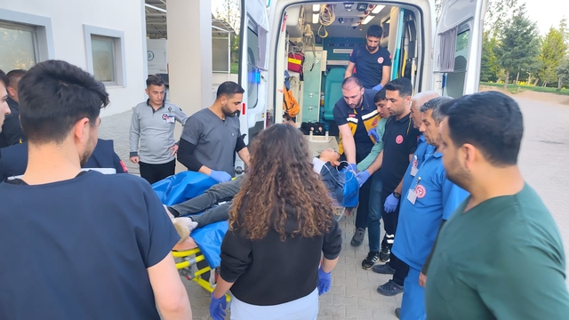 Adıyaman'da çıkan bıçaklı kavgada 4 kişi yaralandı