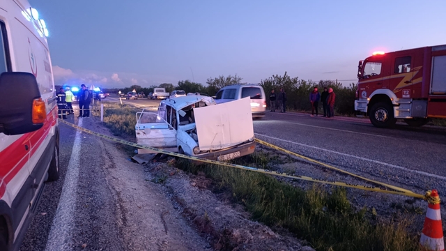 Denizli'de otomobil takla attı: 1 ölü, 4 yaralı