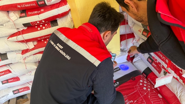 Bayburt'ta gübre bayilerine denetim