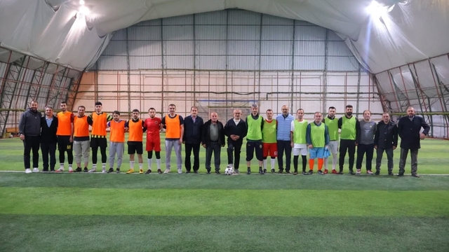 Bayburt'ta din görevlileri arasında futbol turnuvası başladı