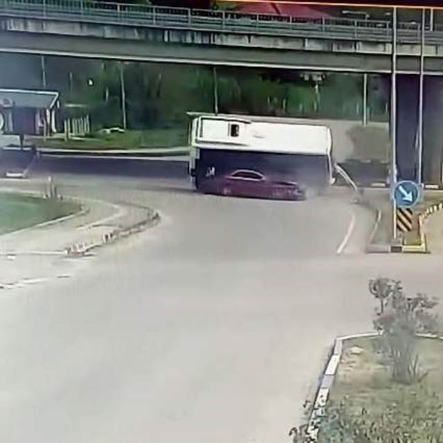 Bartın'da 44 kişinin yaralandığı otobüs kazasının görüntüsü ortaya çıktı