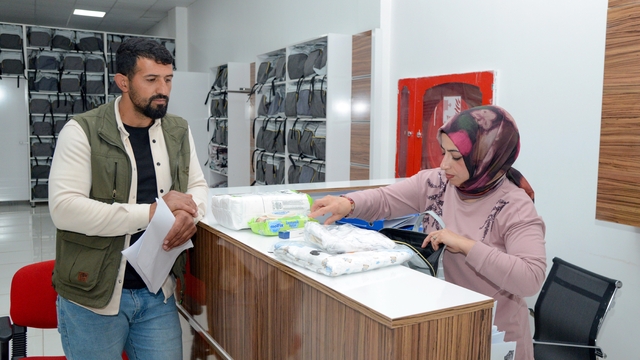 Diyarbakır'da 2 bin 300 aileye yeni doğan destek paketi