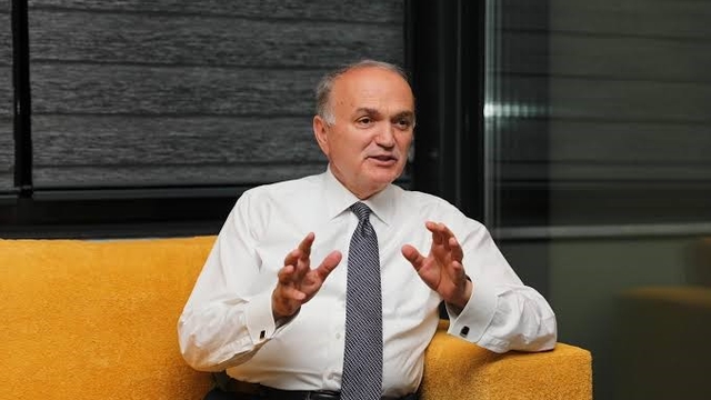 Faruk Özlü: "Her şey hazır, Galatasaray yönetiminin karar almasını bekliyoruz"
Düzce Belediye Başkanı Dr. Faruk Özlü:
"Fenerbahçe'den sonra Galatasaray'ın da Düzce'de olması harika olur"
"Şehir ekonomisine katkı sağlıyor"