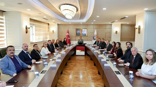 Karabük'te turizm seferberliği masaya yatırıldı
İl Turizm Tanıtım ve Geliştirme Kurulu toplandı