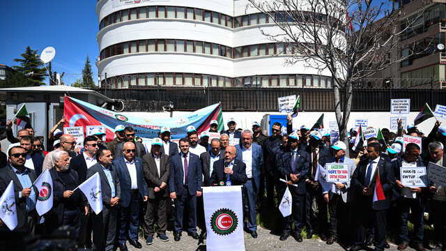 BAE'nin Ankara Büyükelçiliği önünde Sudan'a yönelik müdahaleler protesto edildi