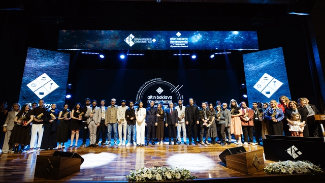 Altın Baklava Film Festivali'nde ödüller sahiplerini buldu