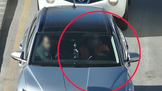 Dronu görünce emniyet kemerini taktılar
Kırşehir'de trafikte dron destekli cep telefonu ve kemer uygulaması yapıldı