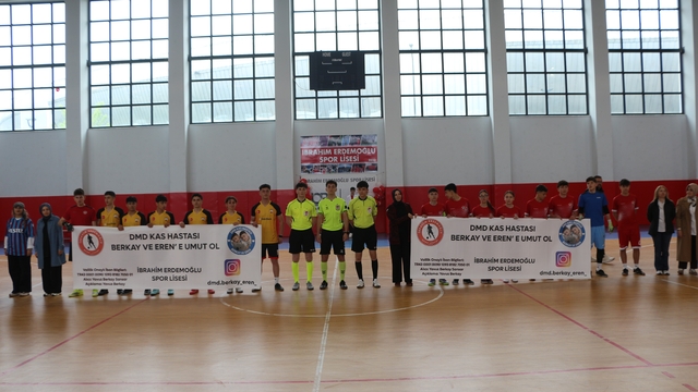 DMD hastası Berkay ve Eren kardeşlere Futsal Turnuvası ile umut oldular
