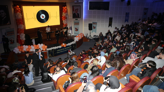 Atatürk Üniversitesi Liderlik Akademisi Öğrenci Topluluğu 1. yılını kutladı