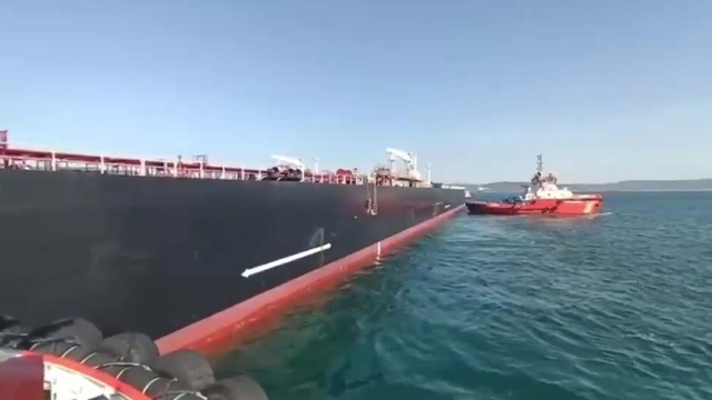 Çanakkale Boğazı'nda gemi arızası (3)