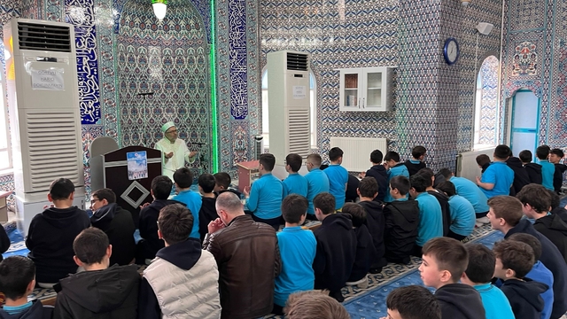 Kütahya'da ÇEDES yıl sonu şenlikleri başladı