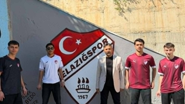 Lise öğrencilerinden Elazığspor'a destek