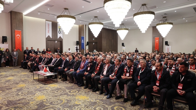 81 ilin itfaiyecileri Kocaeli'de buluştu