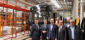 Yeni tramvayların ilki 2 Mayıs'ta yola çıkıyor: 19 Mayıs'ta hizmete girecek