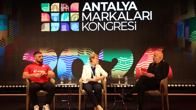 Antalya Markaları Kongresi'nde spor oturumu düzenlendi