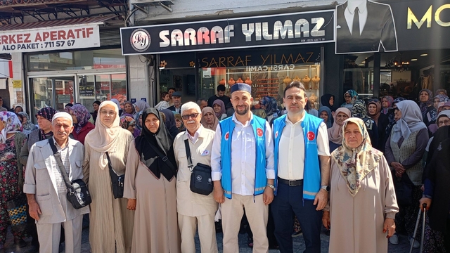 Çine'de hacı adayları dualarla uğurlandı