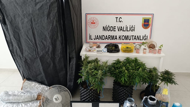 Niğde'de uyuşturucu operasyonlarında 4 şüpheli yakalandı