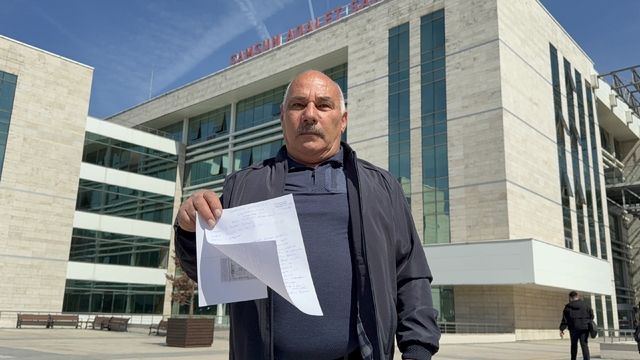 Alev topuna dönen tırdan atlayarak kurtuldu, tamirciden şikayetçi oldu