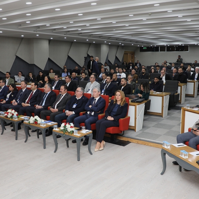 Van TSO'da "Dijital Dönüşüm Konferansı" düzenlendi