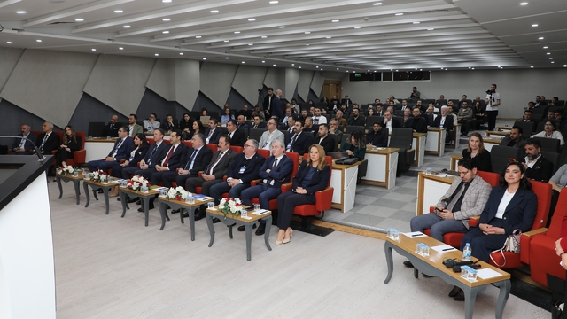 Van TSO'da "Dijital Dönüşüm Konferansı" düzenlendi