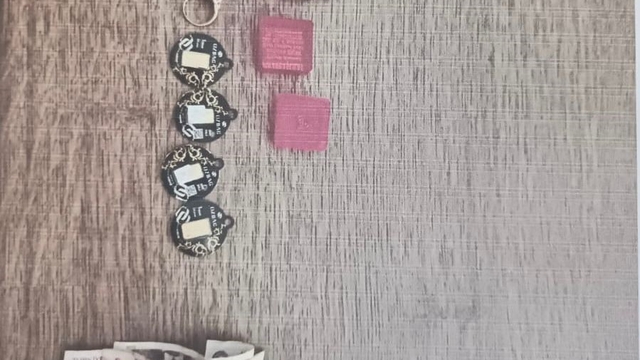 Burdur'da yaşlı kadının unuttuğu çantadan hırsızlık yapan şahıslar yakalandı