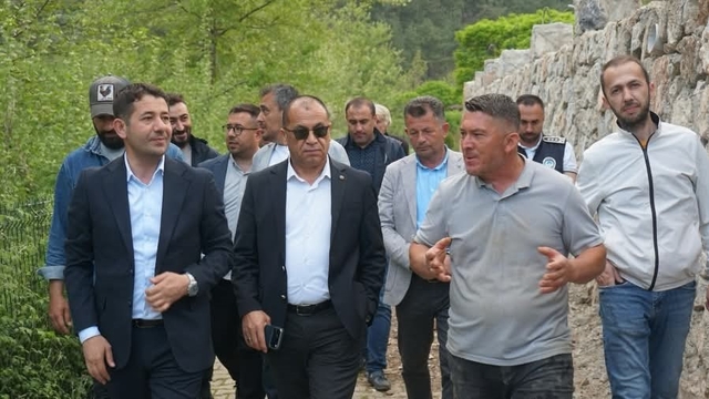 Feke'de Sokak Sağlıklaştırma Projesi yerinde incelendi