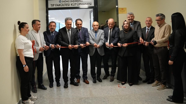 Onkoloji Hastanesinde öğrenciler için modern ve donanımlı kütüphane hizmete açıldı