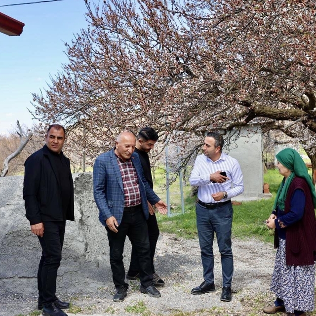 Akçadağ Belediye Başkanı Ulutaş'tan mahalle ziyaretleri