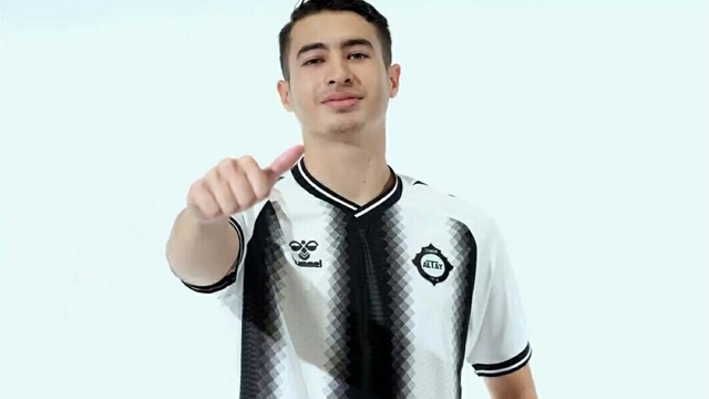 Altay'da Yunus Efe yolcu