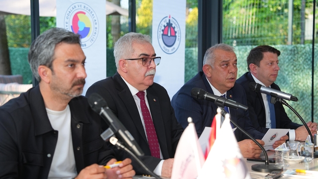 DTSO Meclisi Kusursuz Kafe'de yapıldı
Meclis toplantısında fuar konuşuldu