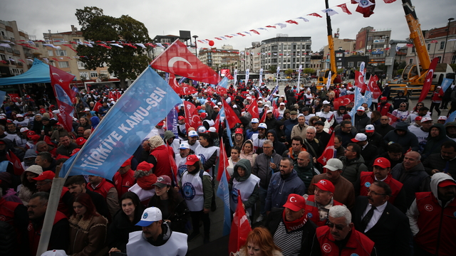 Türkiye Kamu-Sen 1 Mayıs'ı Çanakkale'de kutladı
