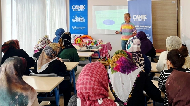 Canik Belediyesi'nden kadınlara özel seminer