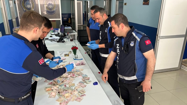 Bilecik'te dilencinin üzerinden 32 bin lira çıktı