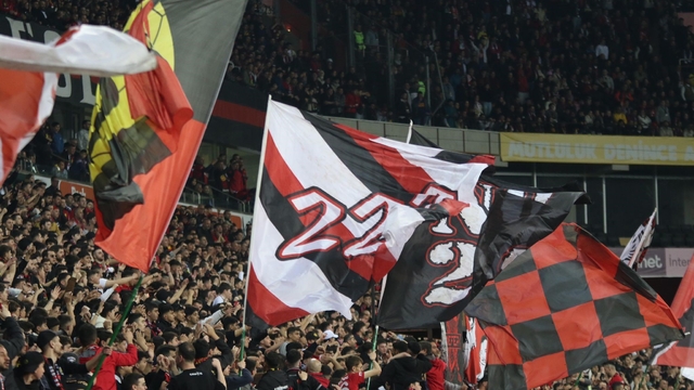 Eskişehirspor - Ayvalıkgücü biletleri 1 saatte tükendi