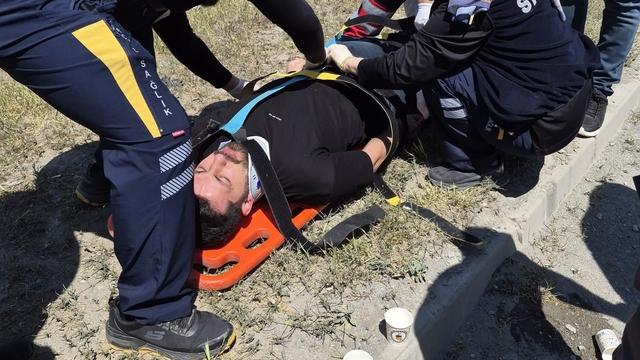 Iğdır'da otomobil takla attı: Sürücü yaralandı