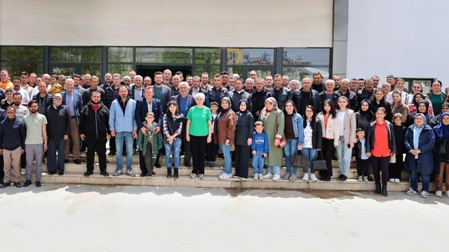 Tavas'ta emeğin bayramı sofrada kutlandı; Başkan Tatıl'tan anlamlı buluşma