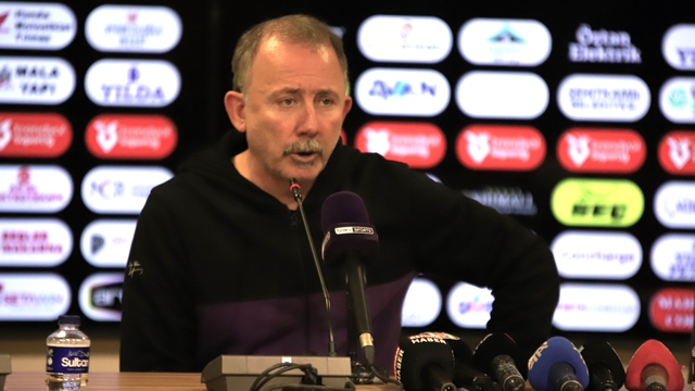 Sergen Yalçın: "Bugün en önemli şey 3 puandı"