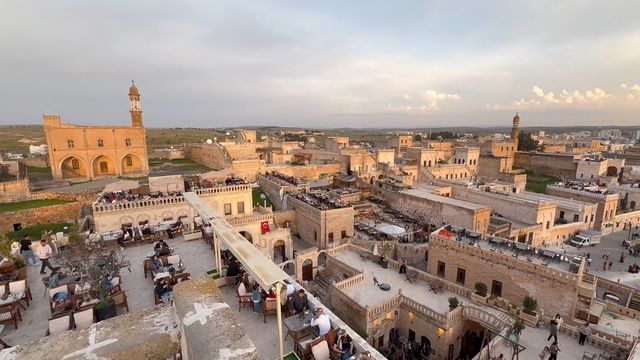 Midyat, 'Uzak Şehir' ile turizmde en yoğun dönemini yaşıyor