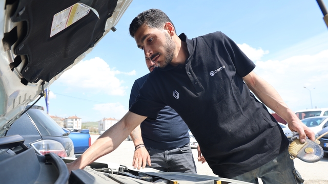 Oto bakım ustasından sürücülere uyarı: 10 bin liradan kaçıp 150 binlik olmayın