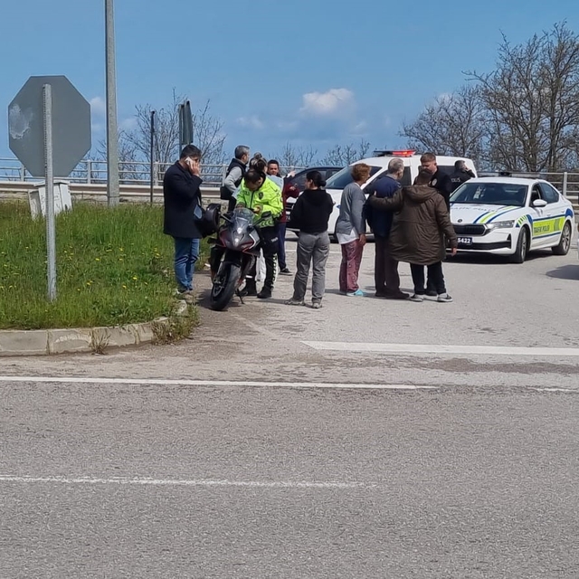 Sinop'ta motosiklet ile otomobil çarpıştı: 1 yaralı