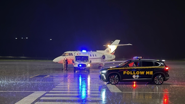 Ambulans uçak 10 aylık bebek için Şırnak'tan Ankara'ya havalandı