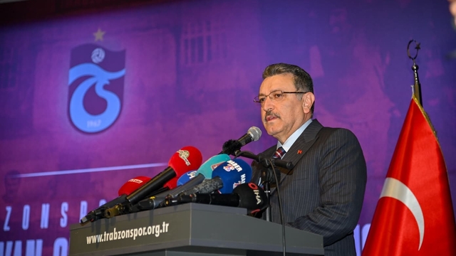 Trabzonspor tesisleri Yıldızlı'ya taşınacak
Trabzon Büyükşehir Belediye Başkanı Ahmet Metin Genç:
"Yıldızlı'da Trabzonspor'umuza tesis kazandırılması yönünde fikir birliğine vardık"
