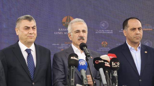 Çeşmeli-Kızkalesi Otoyolu'nda yüzde 88 fiziki gerçekleşme: Seyahat süresi 18 dakikaya düşecek — image 2