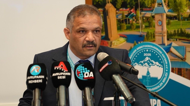 Kayserililerden Keser'e tepki var
AKİB Başkanı Hızar: "Mustafa Keser derhal özür dilemeli"