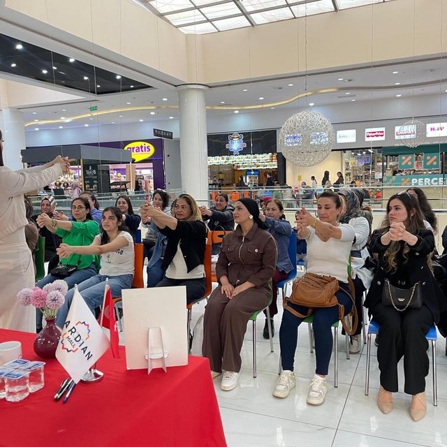 Mardian Mall'da Elif Erdenay ile ilham veren buluşma