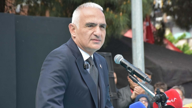 Bakan Ersoy: Türkiye Kültür Yolu Festivali'ni ülkemizin geneline yayacağız (2)